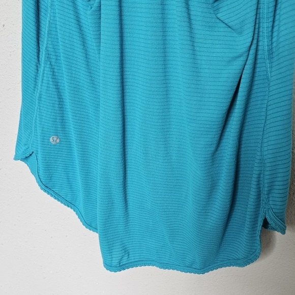 Lululemon 105 Singlet Turquoise Bali Breeze Gray Micro Stripe Size 8 - Picture 5 of 6